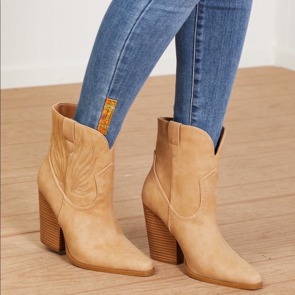 Sold Out - Picture 12 of 14